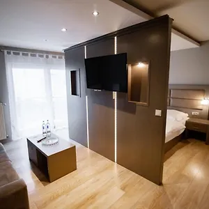 Main Appartments Frankfurt Airport Habitación en casa particular