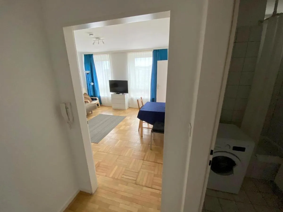 Mainhatten Apartment Франкфурт-на-Майне 0*,  Германия